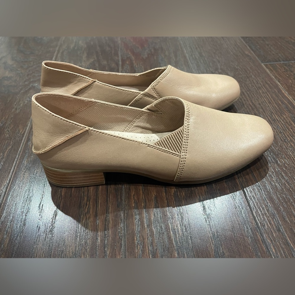 Clarks Women Juliet Palm Shoes Size 8.5 M Nonslip Classic